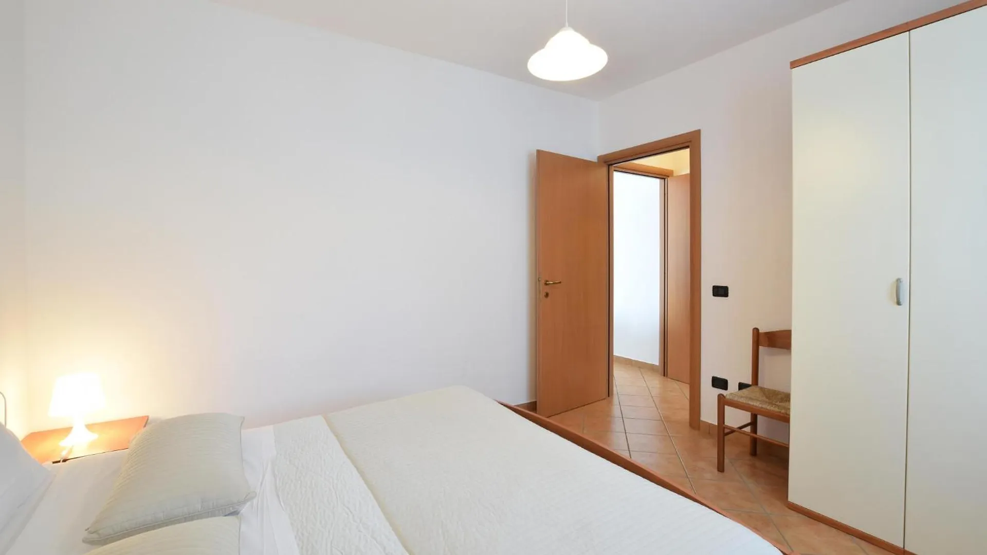 Amazing Apartment In Domaso With Kitchen